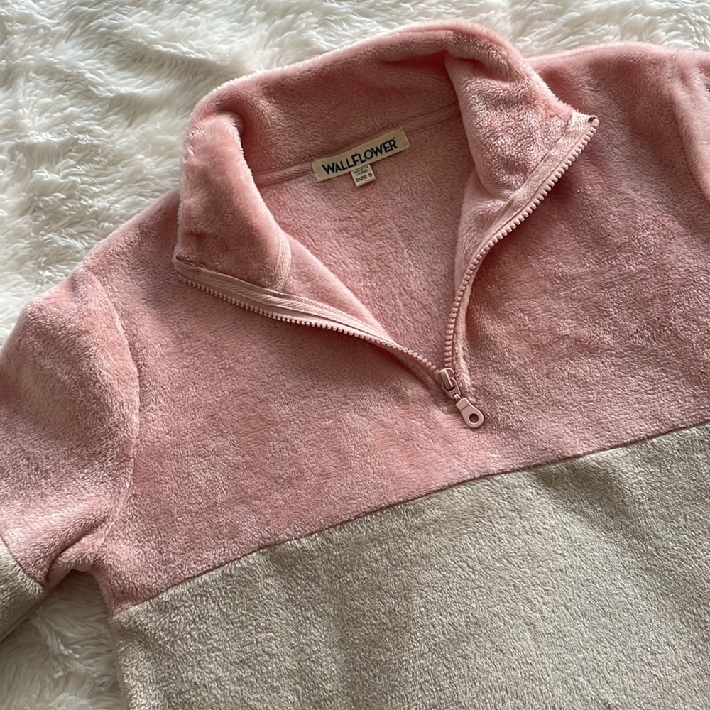 Super Soft Pullover - image 6